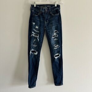 American Eagle Outfitters Women's Distressed Dark Blue Jeans